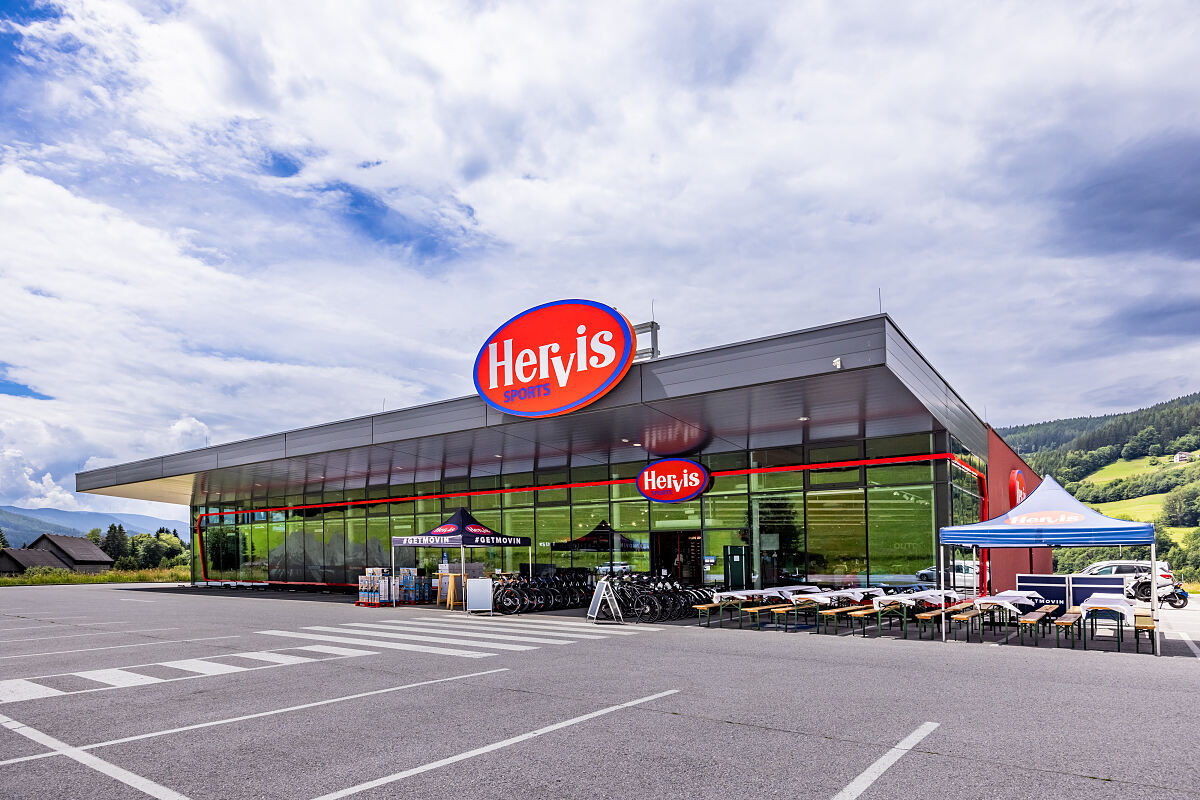 Neuer Hervis Sports Store in Mürzzuschlag
